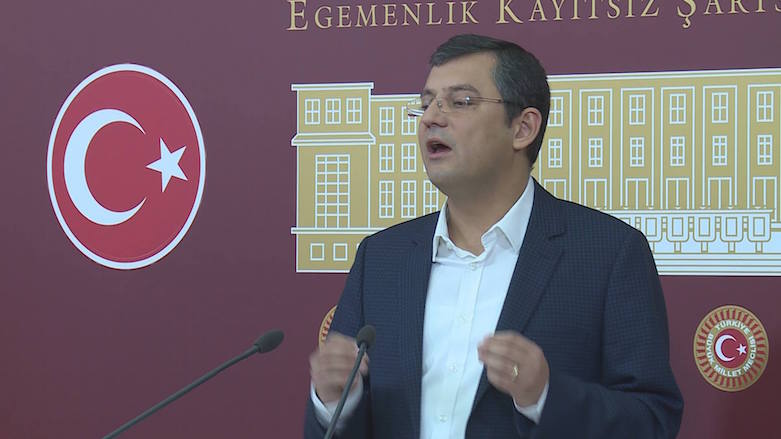 CHP: Topbarankirina Tirkiyê ji Sûriyê re neyasayî ye